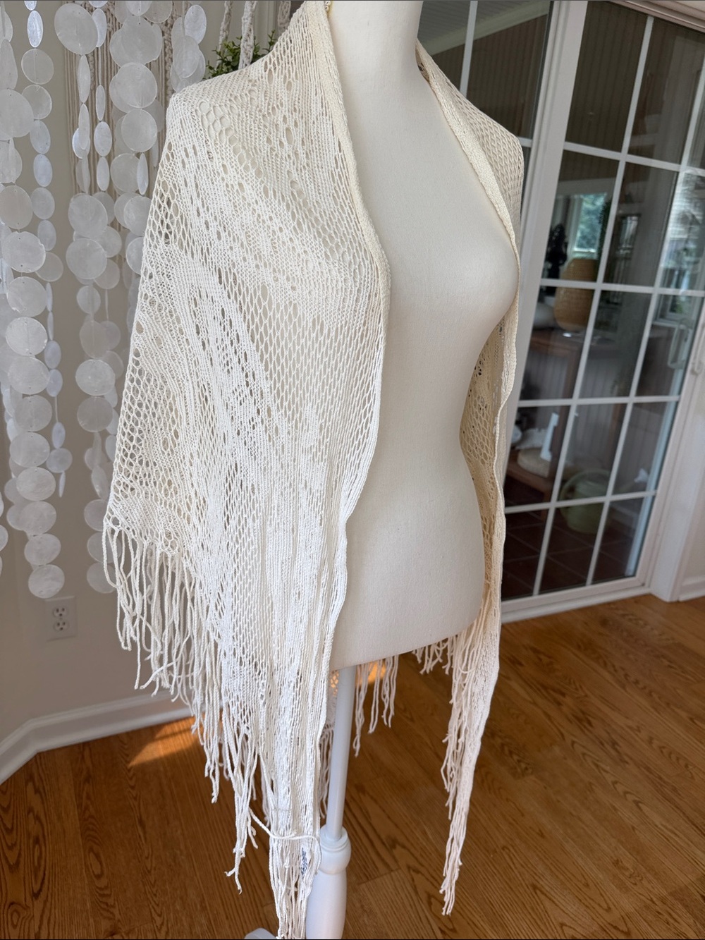 Handcrafted Vintage Cotton Cream Crochet Fringe Shawl Japan